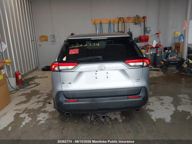 2T3R1RFV4MC183949 Toyota Rav4 Xle