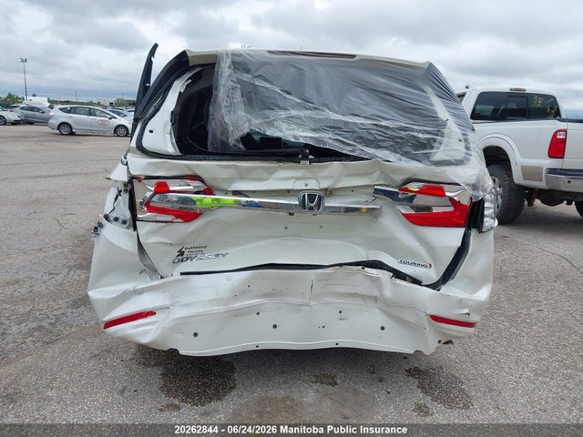 5FNRL6H87JB504592 Honda Odyssey Touring