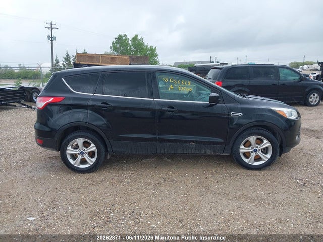 1FMCU9GX8EUD88888 Ford ESCAPE SE