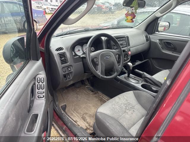 20262876 :رقم المزاد ، 1FMYU02Z37KA32244 vin ، 2007 Ford Escape Xls مزاد بيع