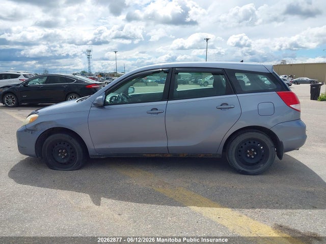 2005 Toyota Matrix მანქანა იყიდება აუქციონზე, vin: 2T1KR32E75C876215, აუქციონის ნომერი: 20262877