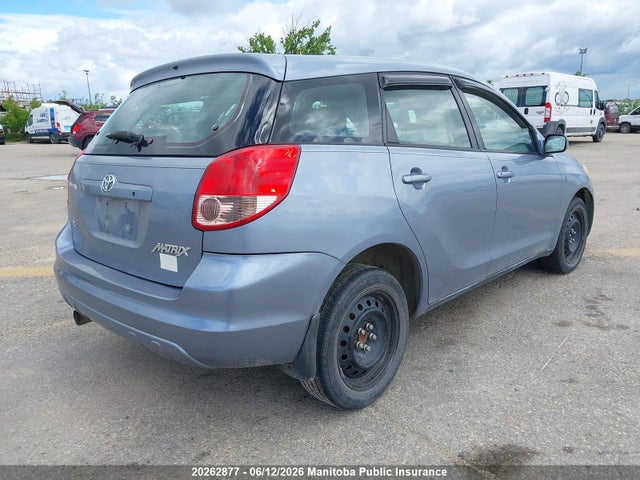 2005 Toyota Matrix მანქანა იყიდება აუქციონზე, vin: 2T1KR32E75C876215, აუქციონის ნომერი: 20262877