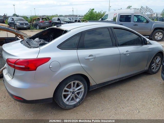 Ford FOCUS SE 2017 1FADP3F23HL255751 Image 13