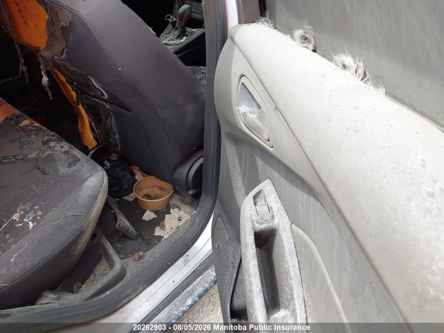 Ford FOCUS SE 2017 1FADP3F23HL255751 Image 8