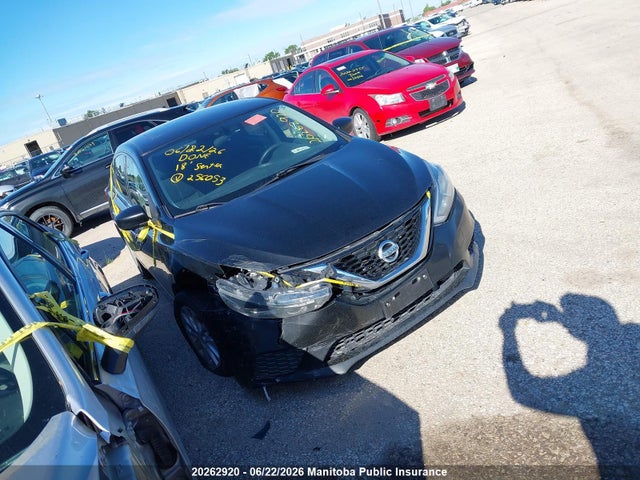 2018 3N1AB7AP9JY256053 main image
