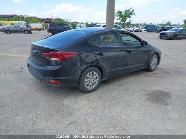 2020 Hyundai Elantra Essential მანქანა იყიდება აუქციონზე, vin: KMHD74LF6LU998619, აუქციონის ნომერი: 20262958