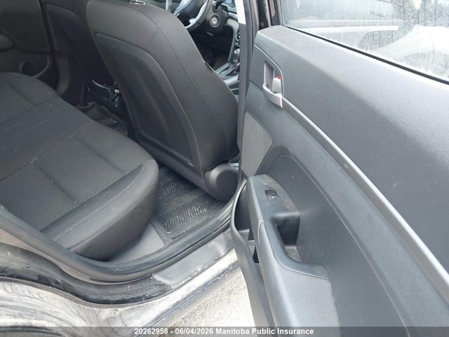 2020 Hyundai Elantra Essential მანქანა იყიდება აუქციონზე, vin: KMHD74LF6LU998619, აუქციონის ნომერი: 20262958