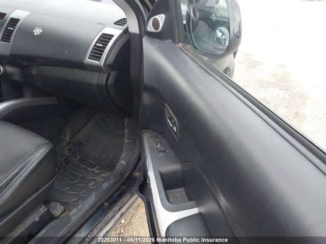 2008 Mitsubishi Outlander Xls მანქანა იყიდება აუქციონზე, vin: JA4MT41X58Z604611, აუქციონის ნომერი: 20263011