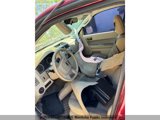 20263042 :رقم المزاد ، 1FMCU0D71BKA10502 vin ، 2011 Ford Escape Xlt مزاد بيع