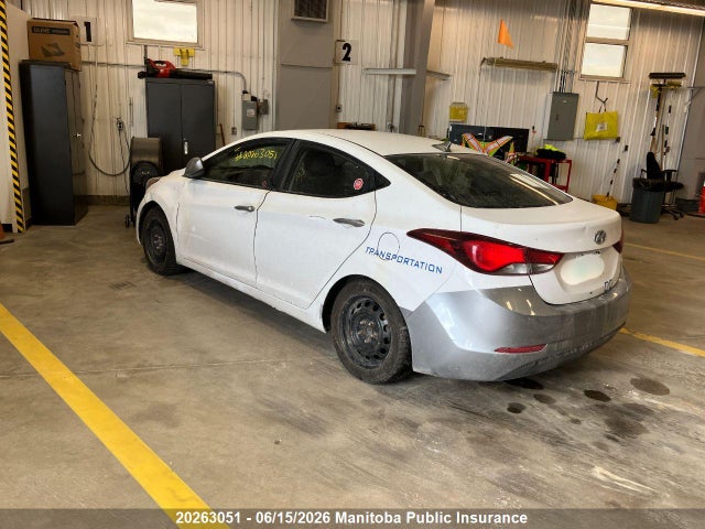 2015 Hyundai Elantra Gl მანქანა იყიდება აუქციონზე, vin: 5NPDH4AE1FH608052, აუქციონის ნომერი: 20263051