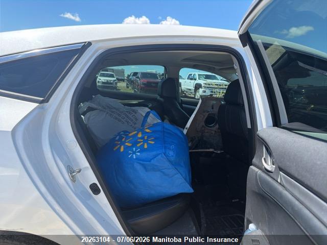 Honda Civic Touring 2018 2HGFC1F93JH105904 Image 8