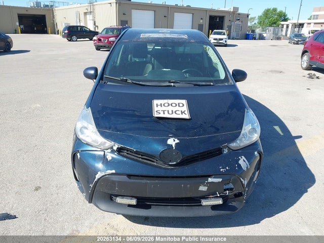 2017 Toyota Prius V მანქანა იყიდება აუქციონზე, vin: JTDZN3EU0HJ060467, აუქციონის ნომერი: 20263134