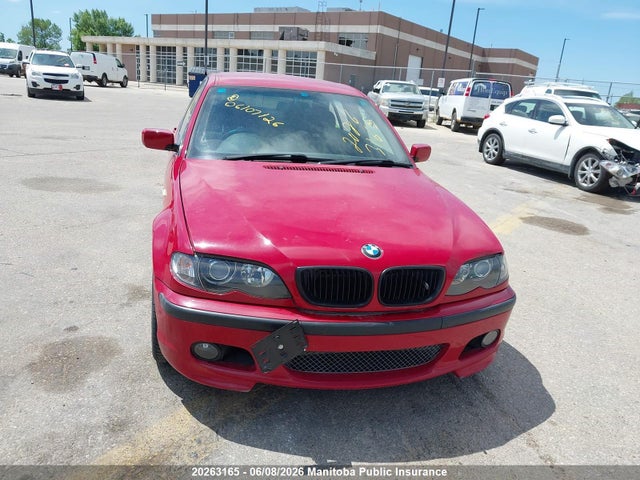 20263165 :رقم المزاد ، WBAET76020NJ68963 vin ، 2004 Bmw 318i مزاد بيع