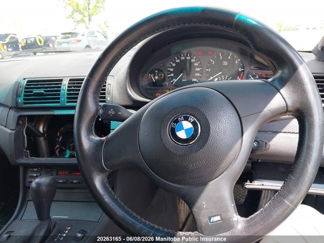20263165 :رقم المزاد ، WBAET76020NJ68963 vin ، 2004 Bmw 318i مزاد بيع