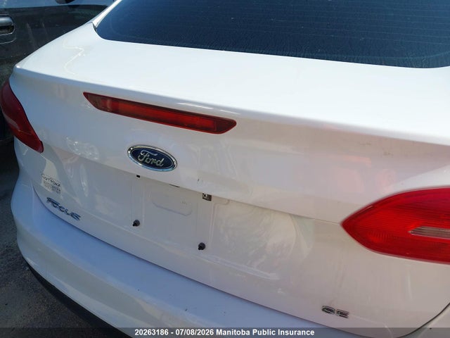 Ford FOCUS SE 2018 1FADP3F23JL305974 Image 18