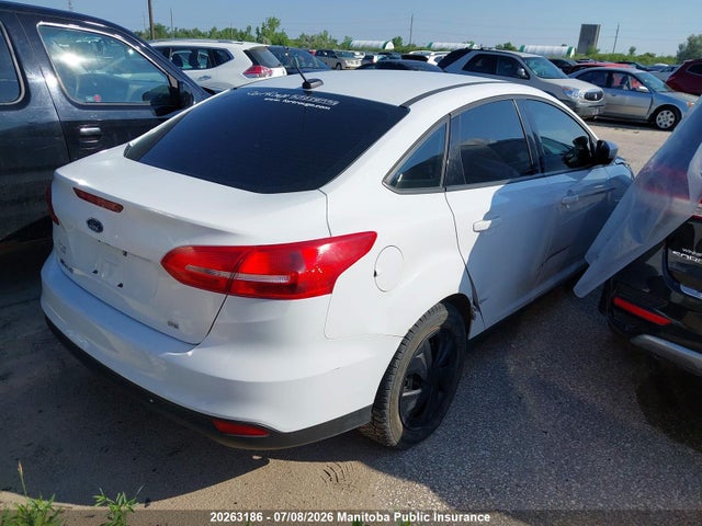 Ford FOCUS SE 2018 1FADP3F23JL305974 Image 4