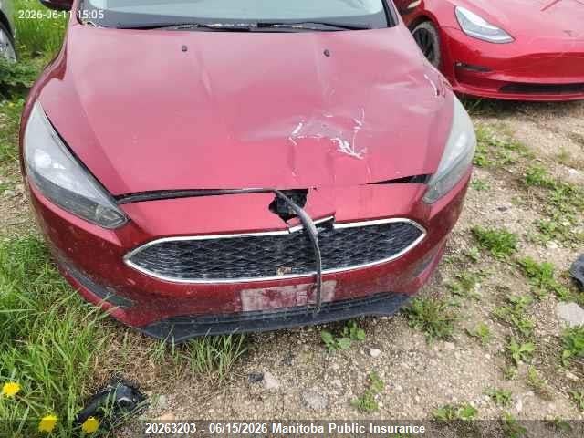 1FADP3K27GL334067 Ford FOCUS SE