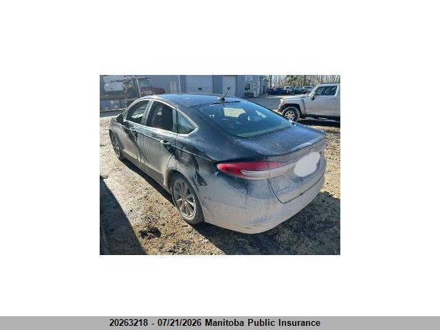 20263218 :رقم المزاد ، 3FA6P0H73HR371386 vin ، 2017 Ford Fusion Se مزاد بيع