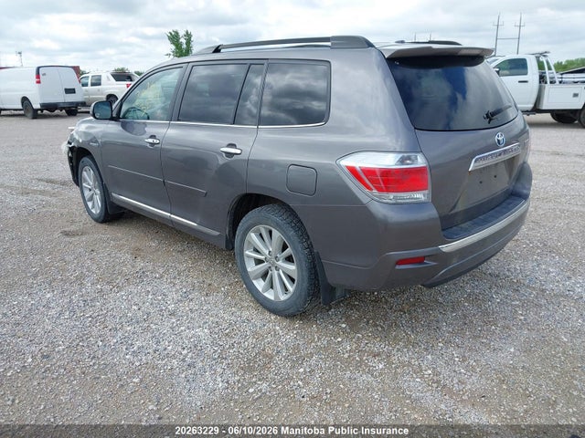 2011 Toyota Highlander Hybrid მანქანა იყიდება აუქციონზე, vin: JTEBC3EH0B2001118, აუქციონის ნომერი: 20263229