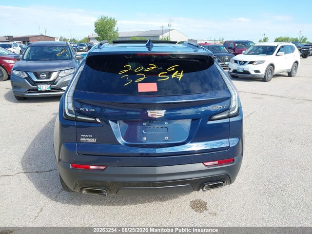 Cadillac XT4 2019 1GYFZFR4XKF185323 Image 17