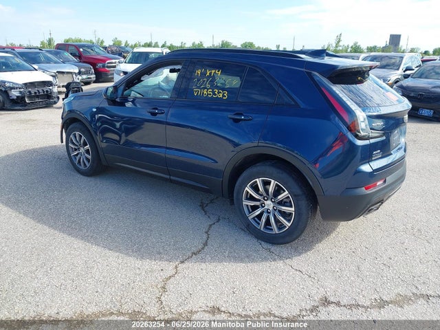 Cadillac XT4 2019 1GYFZFR4XKF185323 Image 3