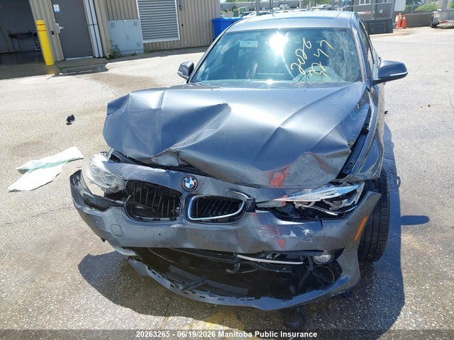 20263265 :رقم المزاد ، WBA8D9C57JA012965 vin ، 2018 Bmw 330i Xdrive مزاد بيع