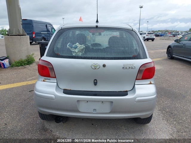 2005 Toyota Echo Le მანქანა იყიდება აუქციონზე, vin: JTDKT123950088826, აუქციონის ნომერი: 20263285