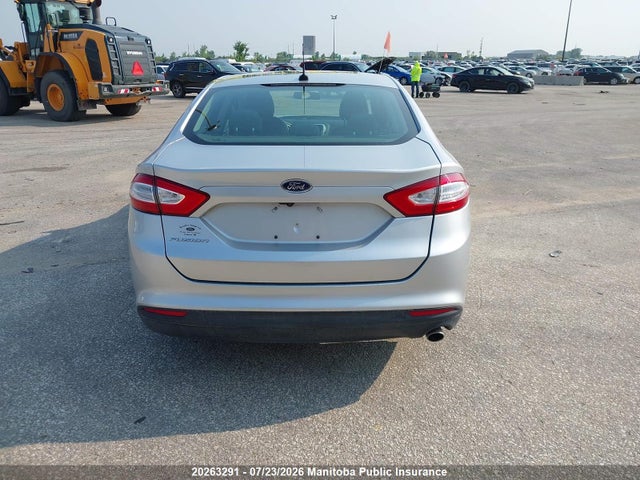 Продажа на аукционе авто 2016 Ford Fusion S, vin: 3FA6P0G75GR208626, номер лота: 20263291