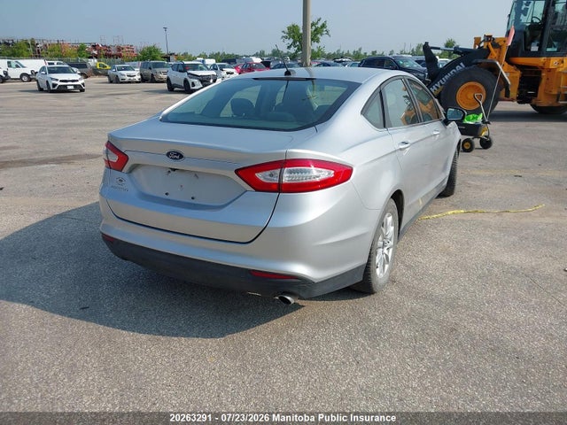 Продажа на аукционе авто 2016 Ford Fusion S, vin: 3FA6P0G75GR208626, номер лота: 20263291