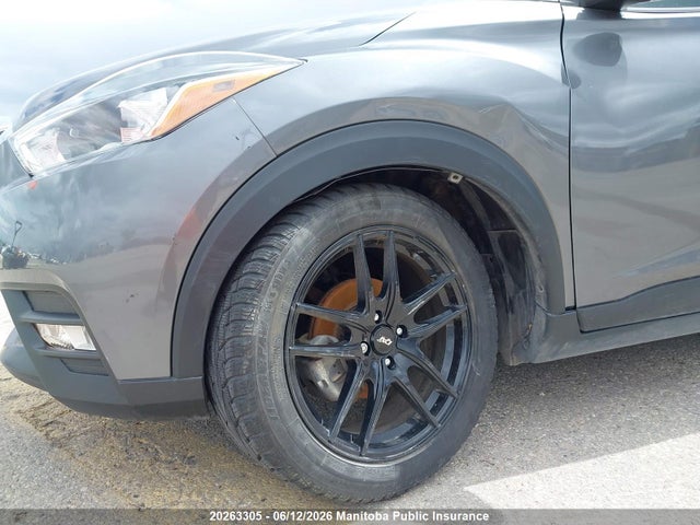 Продажа на аукционе авто 2020 Nissan Kicks Sv, vin: 3N1CP5CV0LL576596, номер лота: 20263305