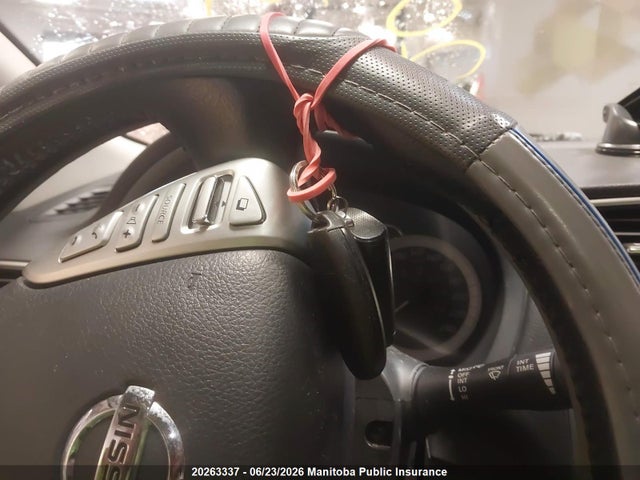 2013 Nissan Sentra 1.8 Sr მანქანა იყიდება აუქციონზე, vin: 3N1AB7AP1DL719031, აუქციონის ნომერი: 20263337