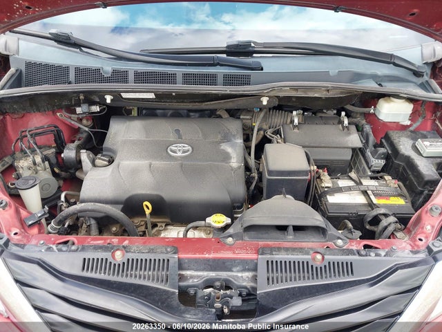 2013 Toyota Sienna Le V6 მანქანა იყიდება აუქციონზე, vin: 5TDKK3DC1DS343587, აუქციონის ნომერი: 20263350
