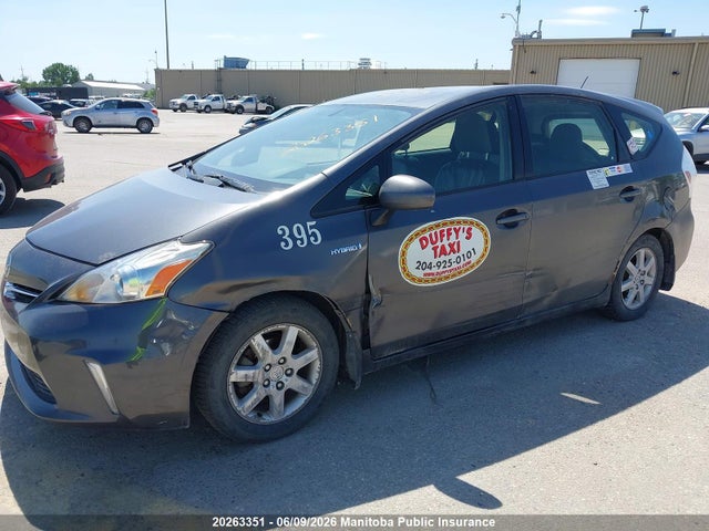 Toyota PRIUS V 2014 JTDZN3EU9E3355213 Image 6