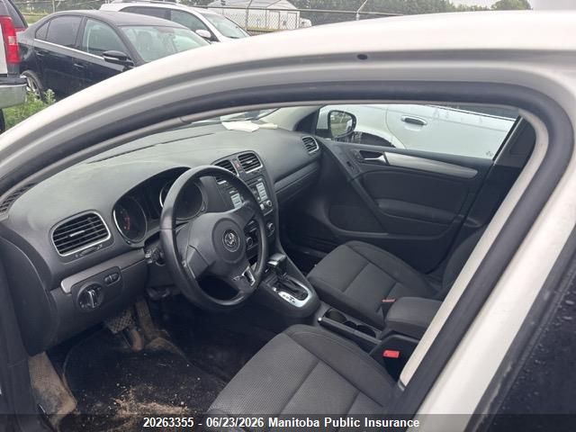 2010 Volkswagen Golf 2.5 მანქანა იყიდება აუქციონზე, vin: WVWDA7AJ5AW147072, აუქციონის ნომერი: 20263355