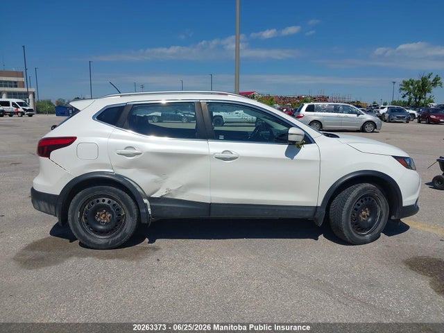 2019 Nissan Qashqai Sl მანქანა იყიდება აუქციონზე, vin: JN1BJ1CR9KW327943, აუქციონის ნომერი: 20263373