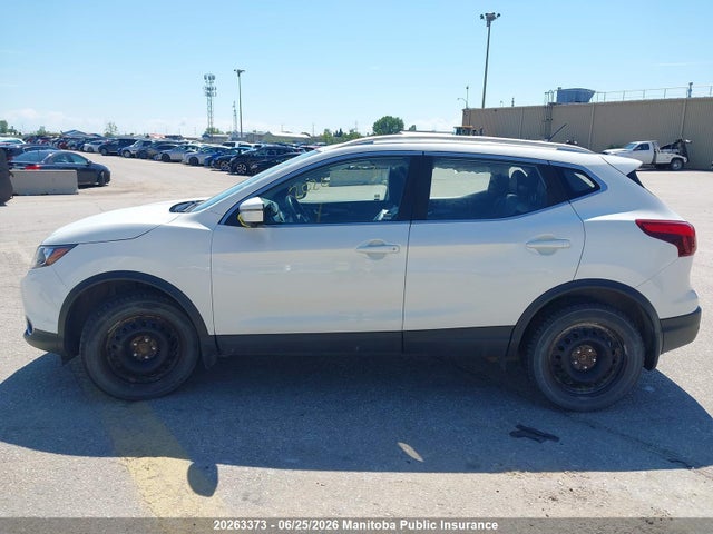 2019 Nissan Qashqai Sl მანქანა იყიდება აუქციონზე, vin: JN1BJ1CR9KW327943, აუქციონის ნომერი: 20263373