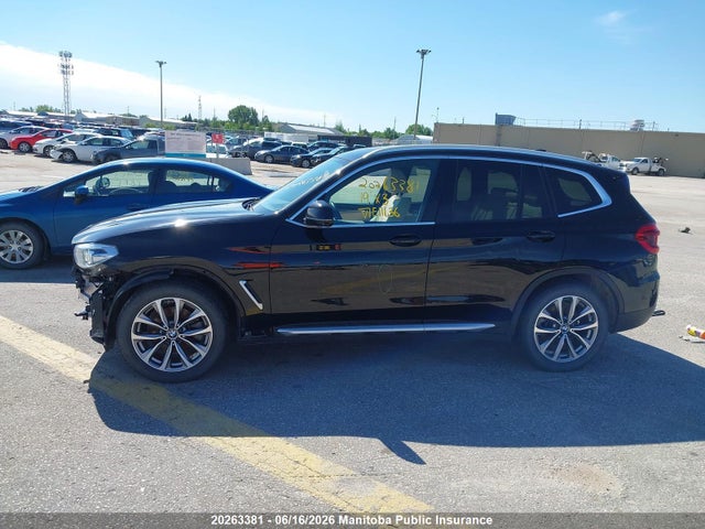 BMW X3 30i 2019 5UXTR9C55KLE11136 Image 14