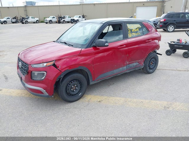 Hyundai Venue Essential 2021 KMHRB8A30MU091404 Image 2