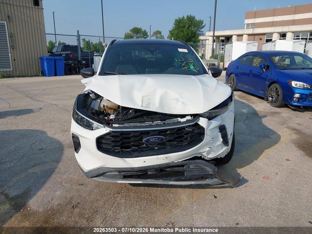 1FMCU9MNXSUB37823 Ford Escape St Line