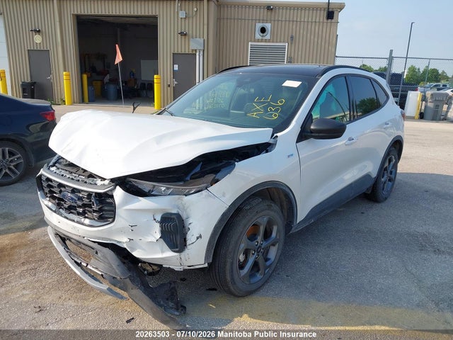 1FMCU9MNXSUB37823 Ford Escape St Line