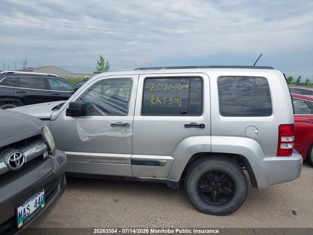 20263504 :رقم المزاد ، 1J4PN2GK4AW102459 vin ، 2010 Jeep Liberty Sport مزاد بيع