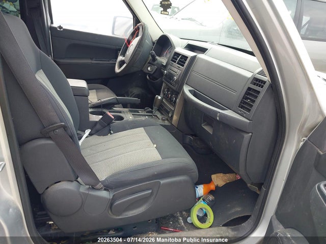 20263504 :رقم المزاد ، 1J4PN2GK4AW102459 vin ، 2010 Jeep Liberty Sport مزاد بيع
