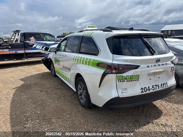 2025 Toyota Sienna Xle Hev მანქანა იყიდება აუქციონზე, vin: 5TDGRKECXSS274552, აუქციონის ნომერი: 20263542