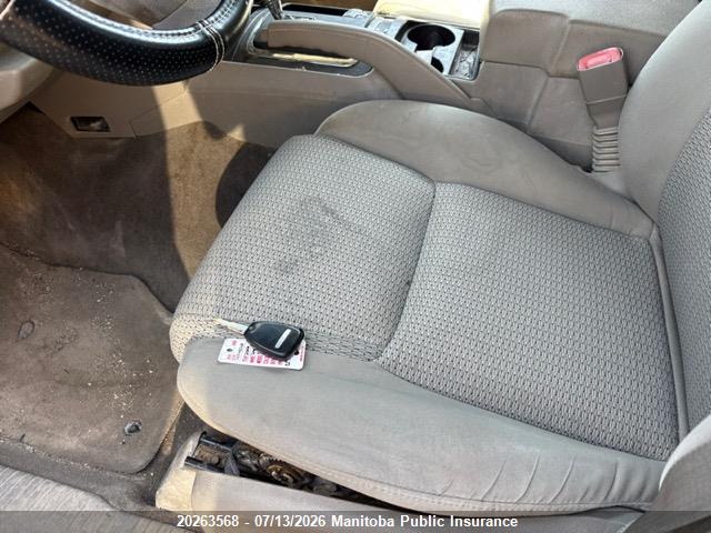 20263568 :رقم المزاد ، 1J8HG48N86C200114 vin ، 2006 Jeep Commander مزاد بيع