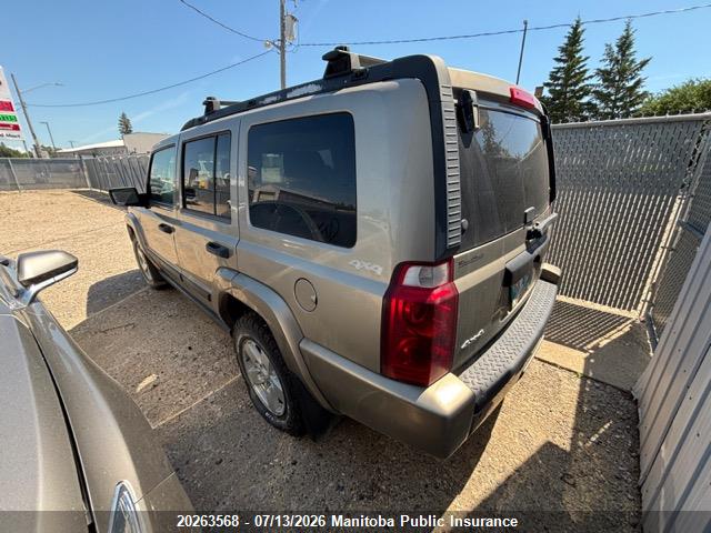 20263568 :رقم المزاد ، 1J8HG48N86C200114 vin ، 2006 Jeep Commander مزاد بيع