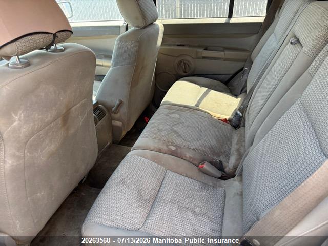 20263568 :رقم المزاد ، 1J8HG48N86C200114 vin ، 2006 Jeep Commander مزاد بيع
