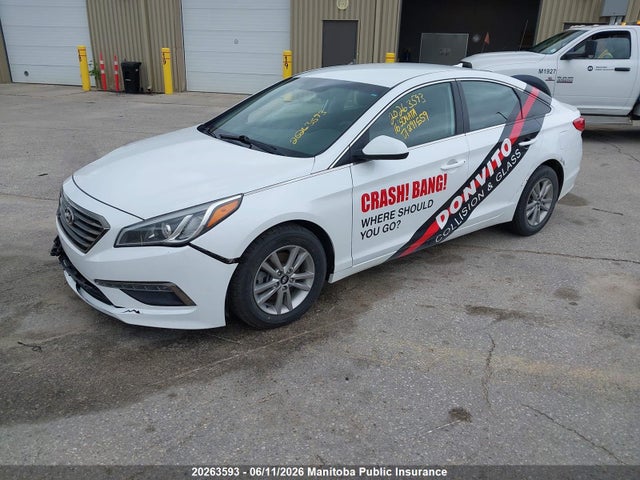 Hyundai SONATA GL 2016 5NPE24AF9GH281559 Image 2