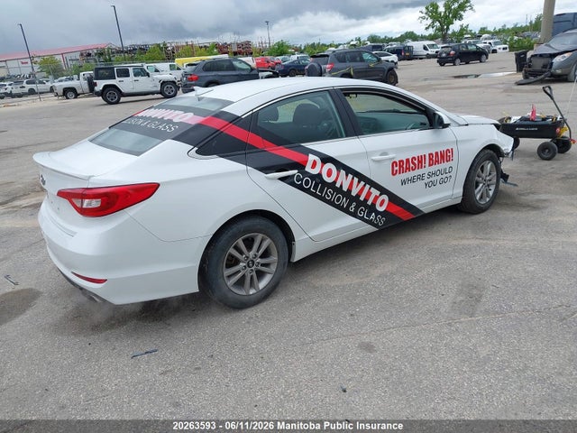 Hyundai SONATA GL 2016 5NPE24AF9GH281559 Image 4