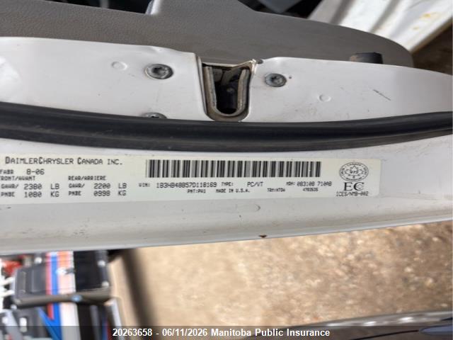20263658 :رقم المزاد ، 1B3HB48B57D118169 vin ، 2007 Dodge Caliber Sxt مزاد بيع
