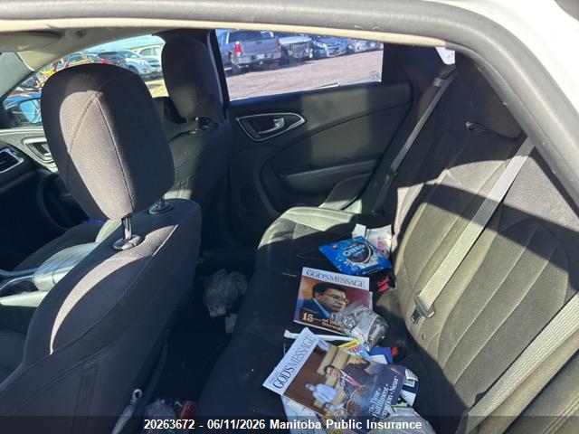 Chrysler 200 LX 2016 1C3CCCFB0GN153770 Image 8